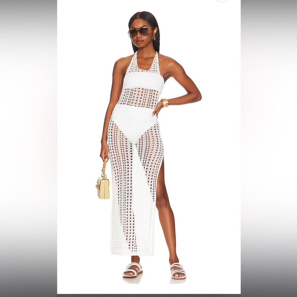 Renata Swim Cover Up in White
superdown